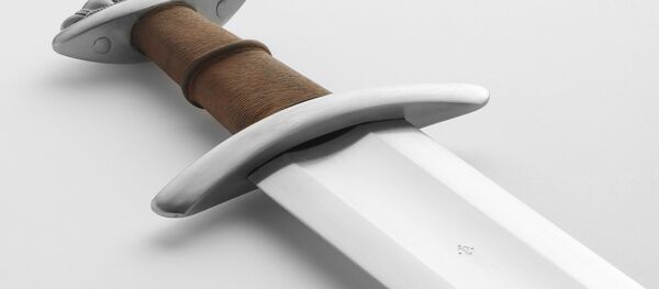 Средневековый меч - Sputnik Беларусь