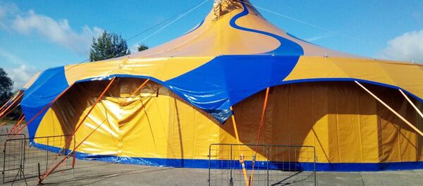 Цирк-шапито, в котором произошло обрушение - Sputnik Беларусь