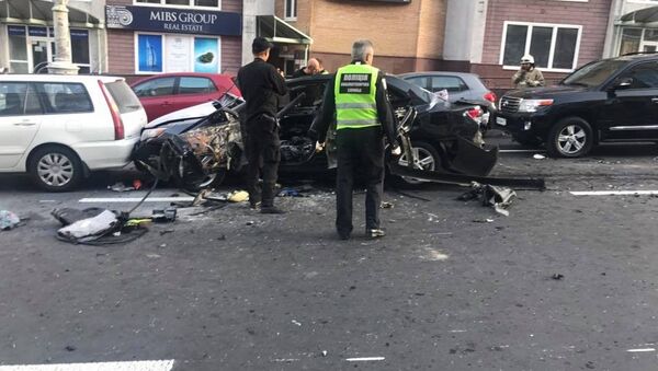Автомобиль взорвался в центре Киева 8 сентября 2017 года - Sputnik Беларусь