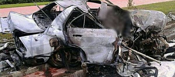 Автомобиль, сгоревший на проспекте Дзержинского - Sputnik Беларусь