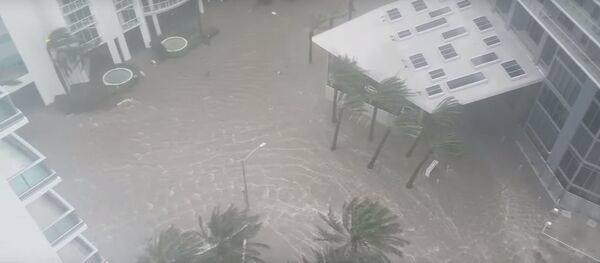 Ураган Ирма обрушился на Майами, видео - Sputnik Беларусь