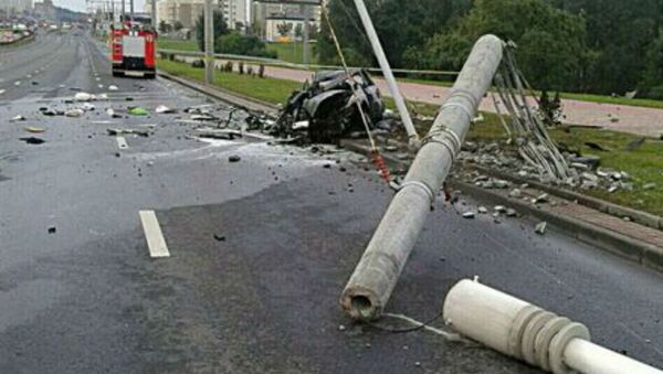 На проспекте Дзержинского 9 сентября горел автомобиль - Sputnik Беларусь