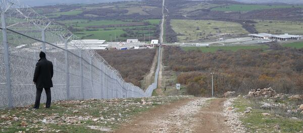 Ограждения на болгарско-турецкой границе возле пограничного контрольно-пропускного пункта Лесово, Болгария - Sputnik Беларусь