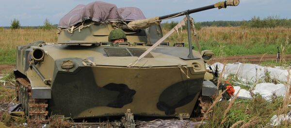 Передовые подразделения Псковского соединения ВДВ вступили в бой с условными нарушителями государственной границы - Sputnik Беларусь