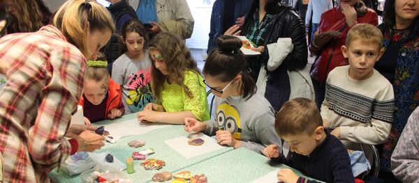 Бясплатны майстар-клас для дзяцей правялі ў Віцебску - Sputnik Беларусь