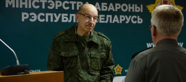 Начальник управления информации - пресс-секретарь главного управления идеологической работы министерства обороны Владимир Макаров - Sputnik Беларусь