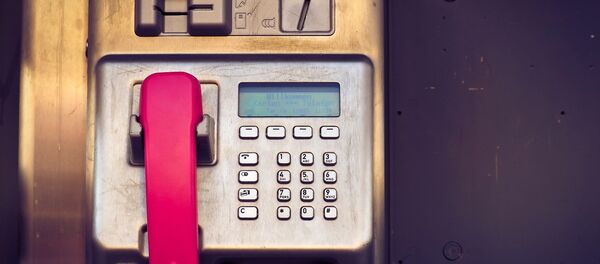 Телефон-автомат, архивное фото - Sputnik Беларусь