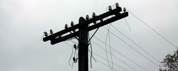 Поврежденная линия электропередач, архивное фото - Sputnik Беларусь