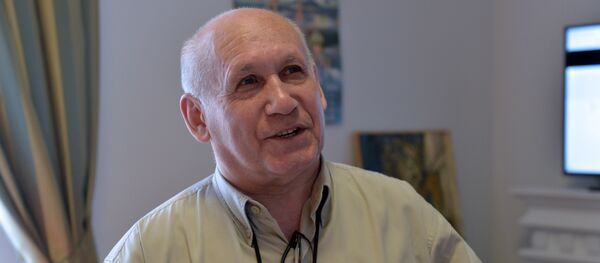 Эдуард Ханок о Родионе Бассе и традиционной забывчивости белорусов - Sputnik Беларусь