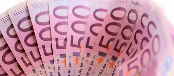 Купюры номиналом 500 евро, архивное фото - Sputnik Беларусь