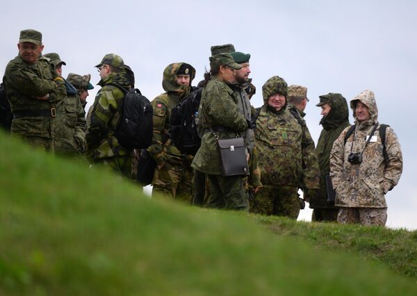 Журналисты и наблюдатели на полигоне Осиповичский - Sputnik Беларусь