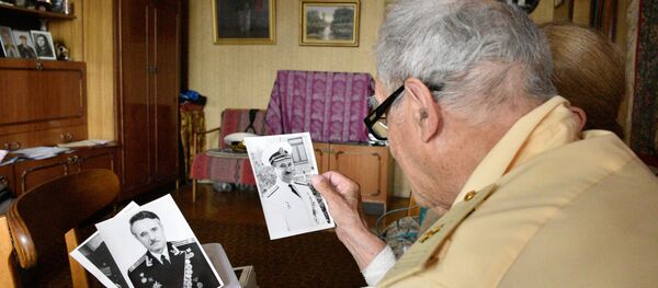 Военный пенсионер Военный пенсионер - Sputnik Беларусь