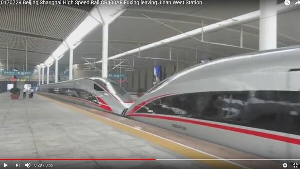 Как выглядят скоростные поезда, запущенные между Пекином и Шанхаем - Sputnik Беларусь