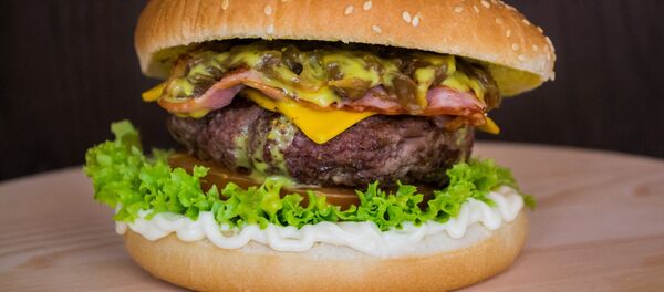 Гамбургер, архивное фото - Sputnik Беларусь