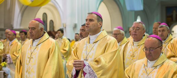 Каталіцкія біскупы ў Мінску - святочная імша ў Чырвоным Касцёле - Sputnik Беларусь