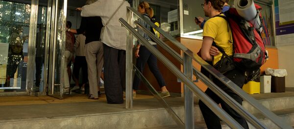 Каталонцы идут в школу - Sputnik Беларусь