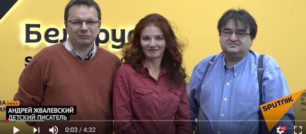 Відэазварот Пастэрнак, Лівянта, Жвалеўскага да беларускіх настаўнікаў Відэазварот Пастэрнак, Лівянта, Жвалеўскага да беларускіх настаўнікаў - Sputnik Беларусь