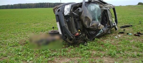 В Вороновским районе перевернулся Land Rover: погибли два человека - Sputnik Беларусь