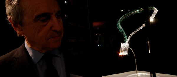 Выставленный на аукцион бриллиант - Sputnik Беларусь