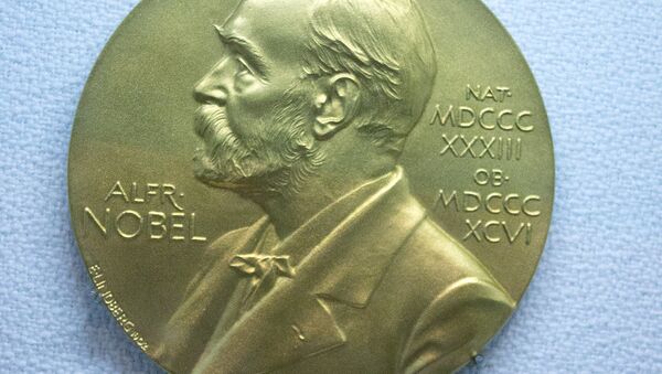 Медаль лауреата Нобелевской премии - Sputnik Беларусь