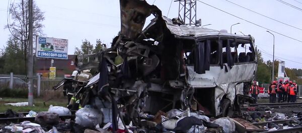 Автобус и поезд столкнулись на ж/д переезде во Владимирской области - Sputnik Беларусь