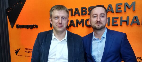 Владельцы компании Универсальный страховой брокер Игорь Барташевич и Дмитрий Мазур Владельцы компании Универсальный страховой брокер Игорь Барташевич и Дмитрий Мазур - Sputnik Беларусь