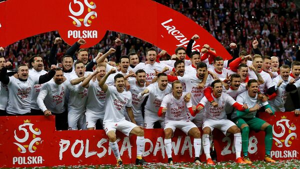 Сборная Польши по футболу пробилась на ЧМ-2018 - Sputnik Беларусь