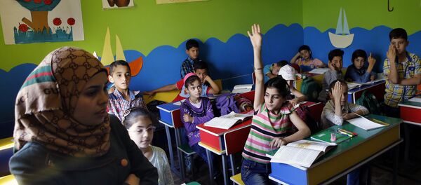 Уроки для ливанских беженцев в Германии - Sputnik Беларусь