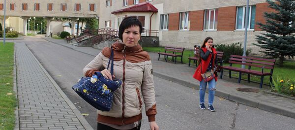 Людмила Дудовская - мама умершего в больнице Берестовицы Владика - Sputnik Беларусь