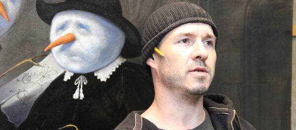 Мастак Бельскі прызнаецца, што ў жыцці намаляваў нямала твараў і вельмі ад іх стаміўся Мастак Бельскі прызнаецца, што ў жыцці намаляваў нямала твараў і вельмі ад іх стаміўся - Sputnik Беларусь