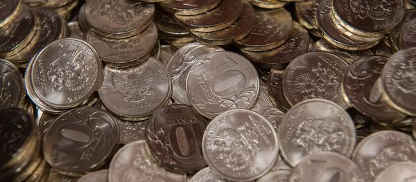 Десятирублевые монеты, архивное фото - Sputnik Беларусь