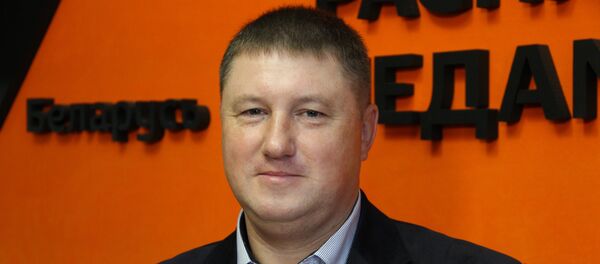 Политический эксперт Алексей Беляев - Sputnik Беларусь