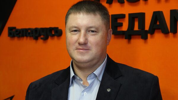 Политический эксперт Алексей Беляев - Sputnik Беларусь