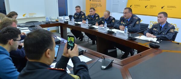 Прямая линия с руководством ГАИ Минска - Sputnik Беларусь