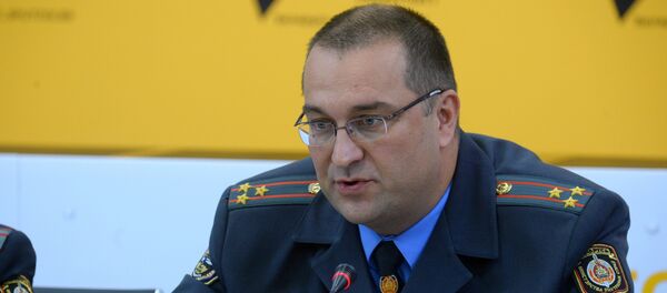 Начальник УГАИ ГУВД Мингорисполкома Вадим Гаркун во время прямой линии в пресс-центре Sputnik Беларусь - Sputnik Беларусь