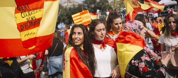 Акция в поддержку единства Испании в Барселоне - Sputnik Беларусь