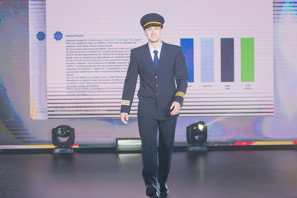 Презентация новой формы для авиакомпании Белавиа - Sputnik Беларусь