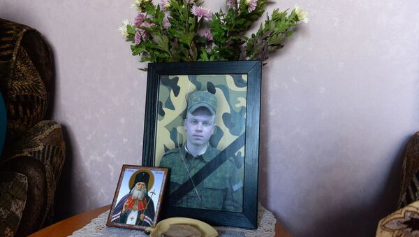 Родственникам погибшего командир батальона сообщил, что все произошло мгновенно на полигоне во время учений - Sputnik Беларусь