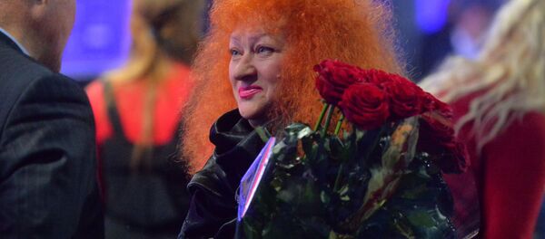 Поклонницы Филиппа Киркорова приходили с цветами - Sputnik Беларусь