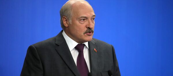 Президент Беларуси Александр Лукашенко Президент Беларуси Александр Лукашенко - Sputnik Беларусь