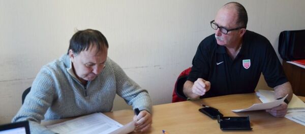 Хоккейный тренеры Михаил Захаров и Дэйв Льюис - Sputnik Беларусь