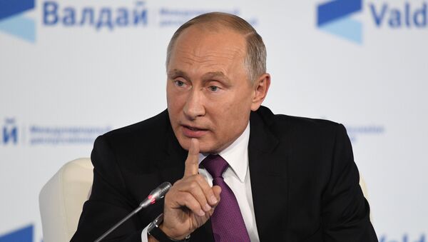 Владимир Путин на форуме Валдай - Sputnik Беларусь