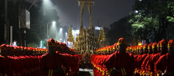 Урна с останками короля - Sputnik Беларусь