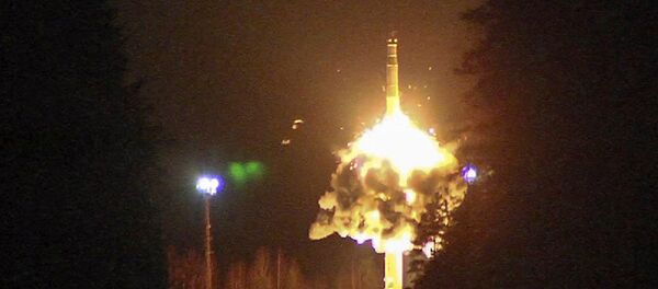 Запуск межконтинентальной баллистической ракеты с космодрома Плесецк 26 октября 2017 года Запуск межконтинентальной баллистической ракеты с космодрома Плесецк 26 октября 2017 года - Sputnik Беларусь