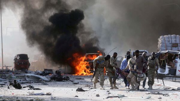 По меньшей мере 23 человека погибли и более 30 пострадали в субботу в результате атаки на отель, расположенный в сомалийской столице Могадишо - Sputnik Беларусь