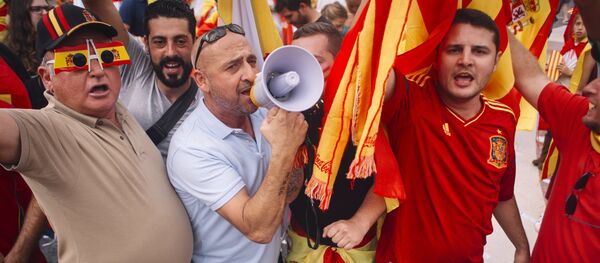 Акция в поддержку единства Испании в Барселоне - Sputnik Беларусь