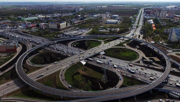 Дорожная развязка на пересечении МКАД и Каширского шоссе в Москве - Sputnik Беларусь