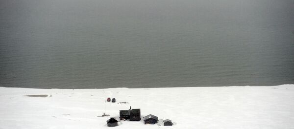 Шахтерский город Баренцбург на архипелаге Шпицберген - Sputnik Беларусь