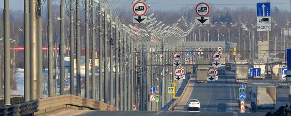 Замежнікам з беларускай візай могуць дазволіць уязджаць у Расію Замежнікам з беларускай візай могуць дазволіць уязджаць у Расію - Sputnik Беларусь