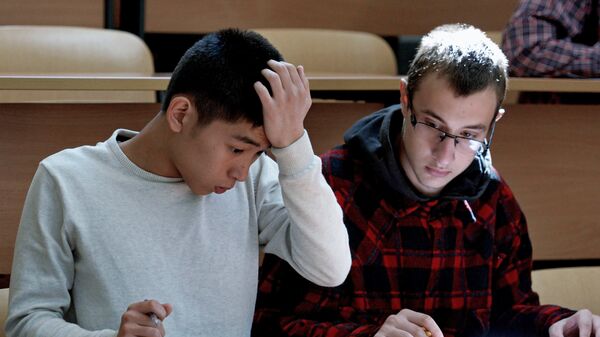 Студенты в аудитории - Sputnik Беларусь